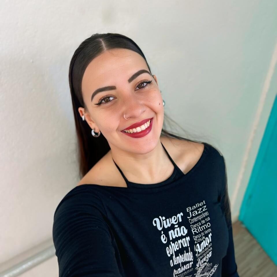 Amanda Bassarote, professora de Arte e Movimento no Colégio Futura Infantil em Jundiaí-SP